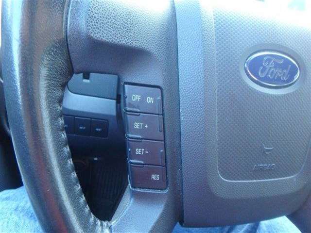 Ford Escape 2009 photo 23